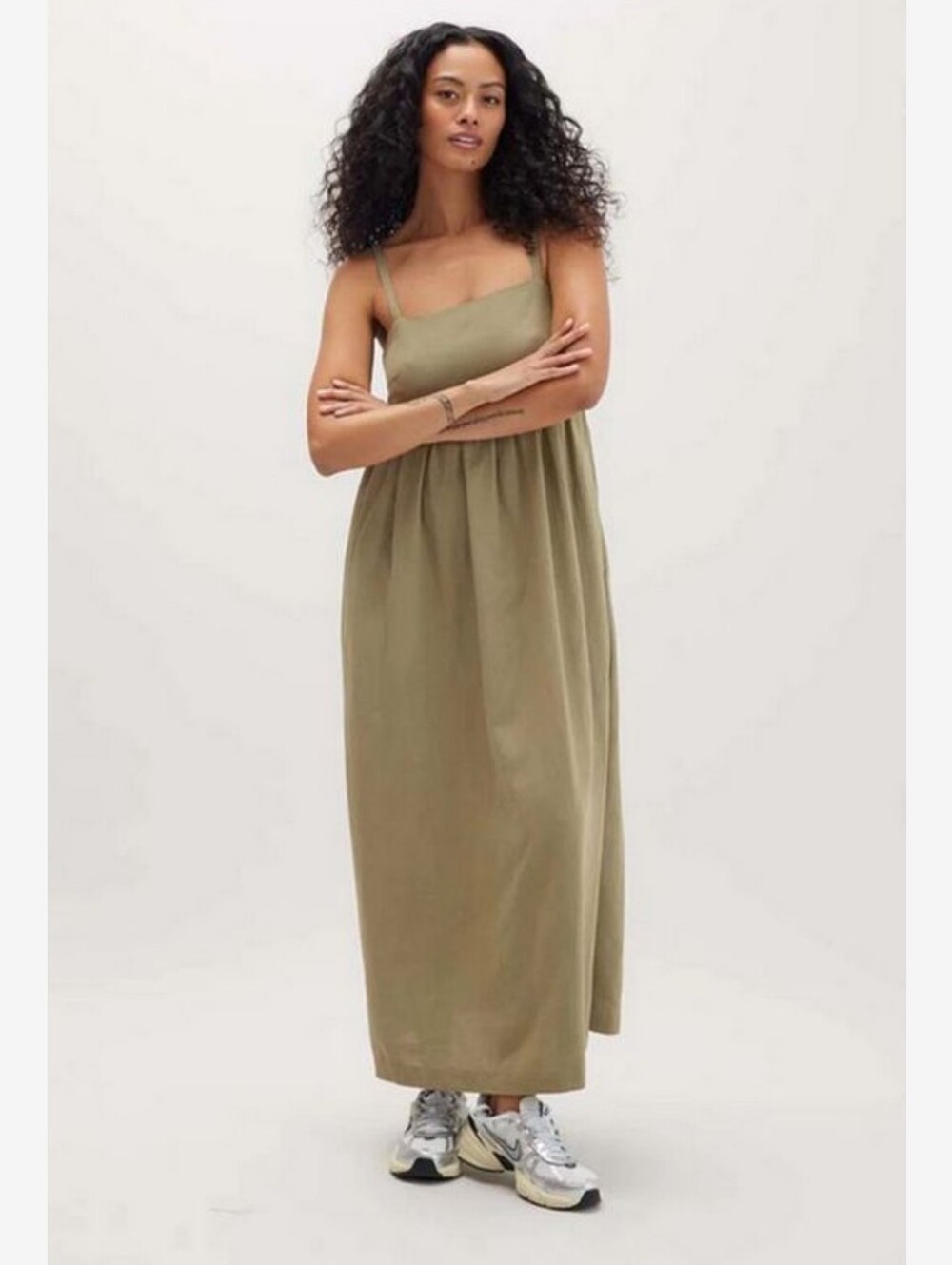 Richer Poorer Linen Maxi Dress